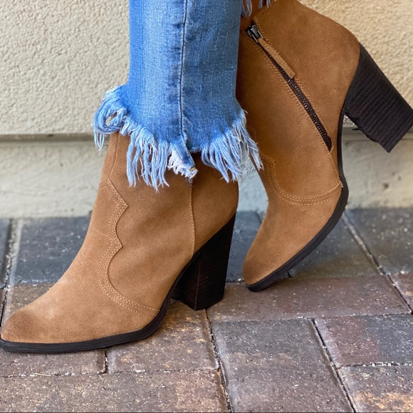 Genuine Leather Distressed Burnished Ankle Boots - Picture 7 of 11